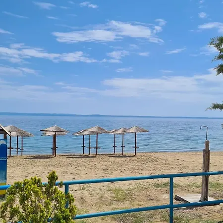 Kalybeach Apartman *