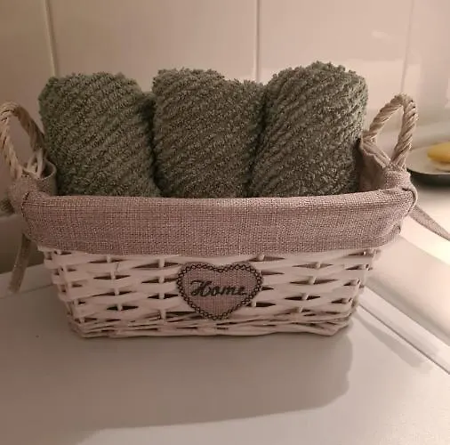 Kalybeach Daire Kalyves Polygyrou